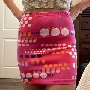 y2k miniskirt - material super stretchy can fit a S/M

shipping is $4